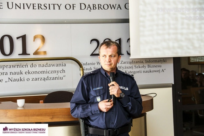 Zdjęcie nr 20 z galerii Międzynarodowe Seminarium Naukowe pt. „Rola i zadania dzielnicowego w społecznościach lokalnych”
