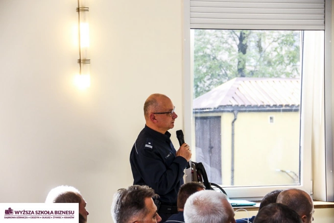 Zdjęcie nr 21 z galerii Międzynarodowe Seminarium Naukowe pt. „Rola i zadania dzielnicowego w społecznościach lokalnych”