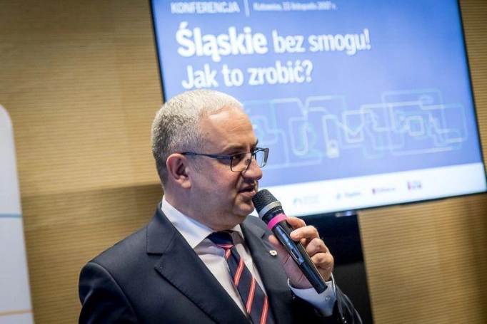 Zdjęcie nr 3 z galerii Eksperci debatowali nad poprawą jakości powietrza w woj. śląskim