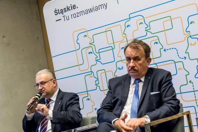 Zdjęcie nr 4 z galerii Eksperci debatowali nad poprawą jakości powietrza w woj. śląskim