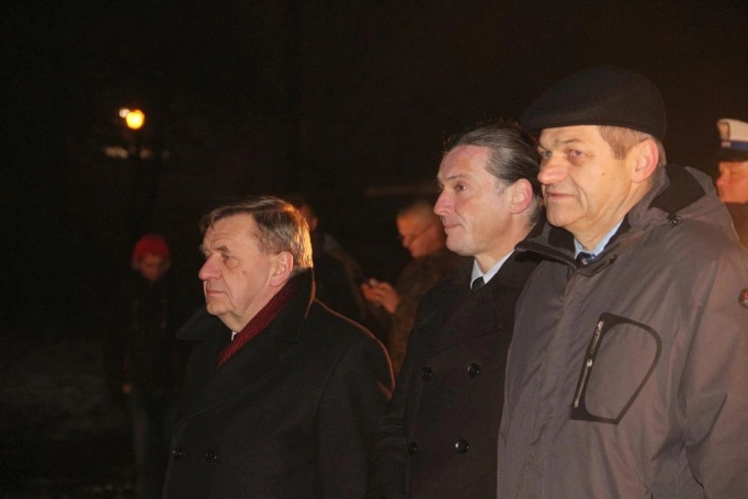 Zdjęcie nr 29 z galerii Dzień Podchorążego - przemarsz z pochodniami, wystawa i pokaz sprzętu wojskowego