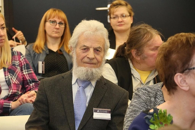 Zdjęcie nr 4 z galerii Praca dąbrowianina inspiruje współczesnych pedagogów - ogólnopolska konferencja naukowa w WSB