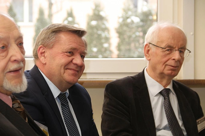 Zdjęcie nr 9 z galerii Praca dąbrowianina inspiruje współczesnych pedagogów - ogólnopolska konferencja naukowa w WSB