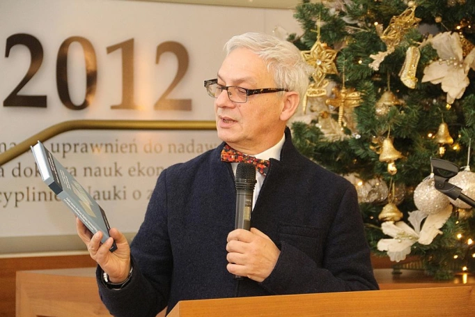 Zdjęcie nr 22 z galerii Praca dąbrowianina inspiruje współczesnych pedagogów - ogólnopolska konferencja naukowa w WSB
