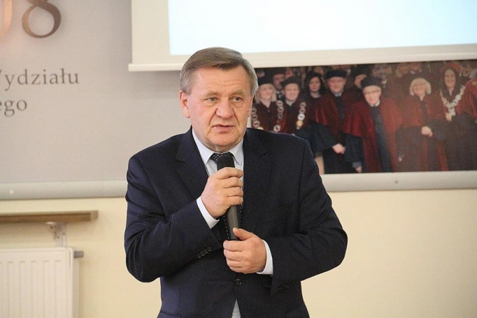 Zdjęcie nr 3 z galerii Praca dąbrowianina inspiruje współczesnych pedagogów - ogólnopolska konferencja naukowa w WSB