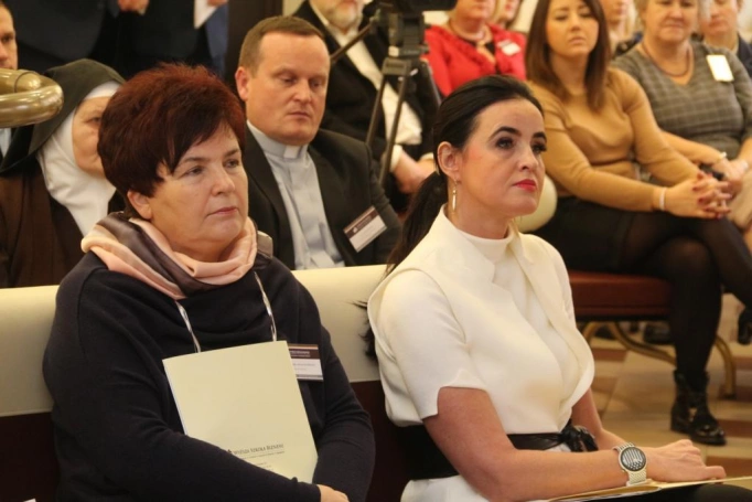 Zdjęcie nr 11 z galerii Praca dąbrowianina inspiruje współczesnych pedagogów - ogólnopolska konferencja naukowa w WSB