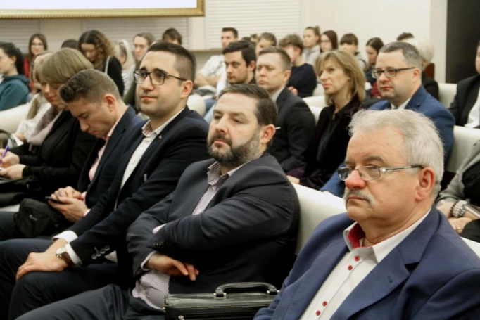 Zdjęcie nr 16 z galerii Wyższa Szkoła Biznesu współpracuje z KSSE w zakresie kształcenia dualnego
