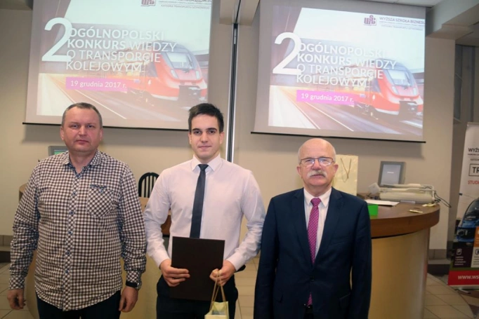 Zdjęcie nr 37 z galerii Znamy zwycięzców II Ogólnopolskiego Konkursu Wiedzy o Transporcie Kolejowym! 