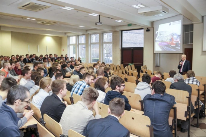 Zdjęcie nr 10 z galerii Znamy zwycięzców II Ogólnopolskiego Konkursu Wiedzy o Transporcie Kolejowym! 