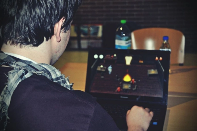 Zdjęcie nr 51 z galerii Studenci WSB w Cieszynie nagrodzeni podczas Sensei Game Jam 2017