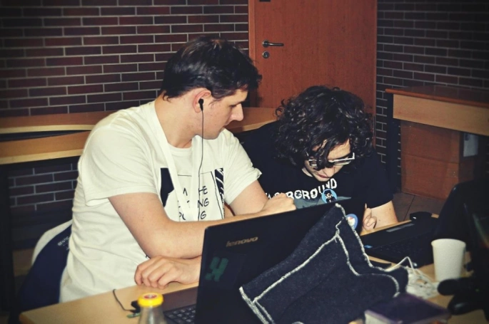 Zdjęcie nr 11 z galerii Studenci WSB w Cieszynie nagrodzeni podczas Sensei Game Jam 2017