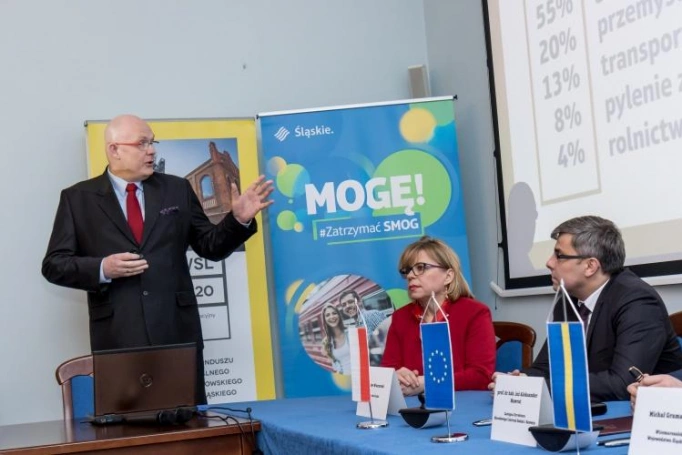 Zdjęcie nr 7 z galerii Dr Marcin Lis powołany do Rady ds. Elektromobilności Województwa Śląskiego