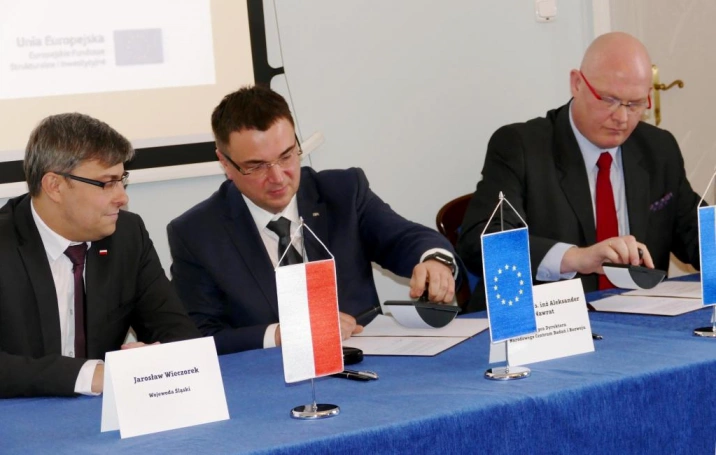 Zdjęcie nr 3 z galerii Dr Marcin Lis powołany do Rady ds. Elektromobilności Województwa Śląskiego