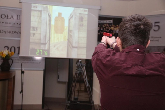 Zdjęcie nr 46 z galerii Uzbrojony szaleniec, pokazy taktyki i warsztaty - tak świętowało Centrum Bezpieczeństwa i Edukacji Służb Mundurowych WSB