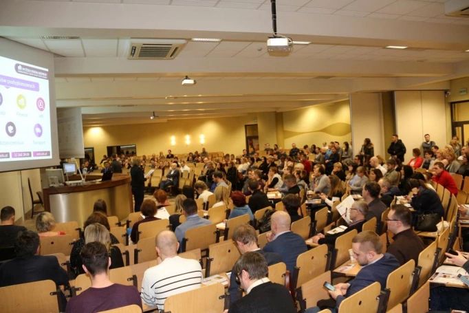 Zdjęcie nr 4 z galerii Blisko 5 tys. uczestników szkoliło się w ramach Tygodnia Bezpłatnych Szkoleń w Wyższej Szkole Biznesu w Dąbrowie Górniczej