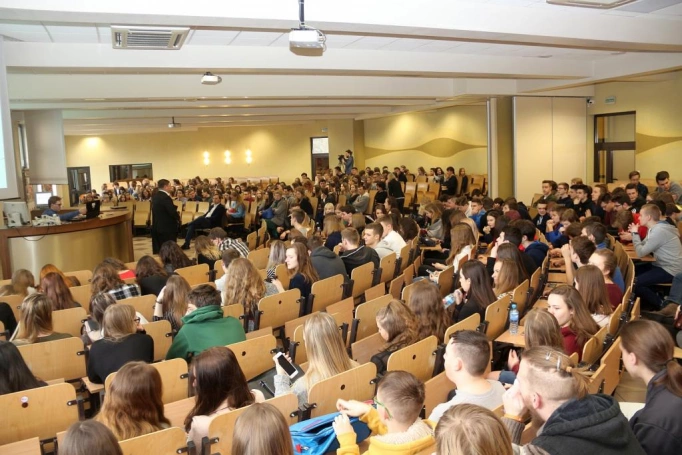 Zdjęcie nr 2 z galerii Dzień z „Żeromem” – wykłady, warsztaty i koncert The Fantastics