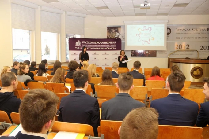 Zdjęcie nr 3 z galerii Smog, Polexit i GMO - za nami eliminacje Turnieju Debat Oksfordzkich