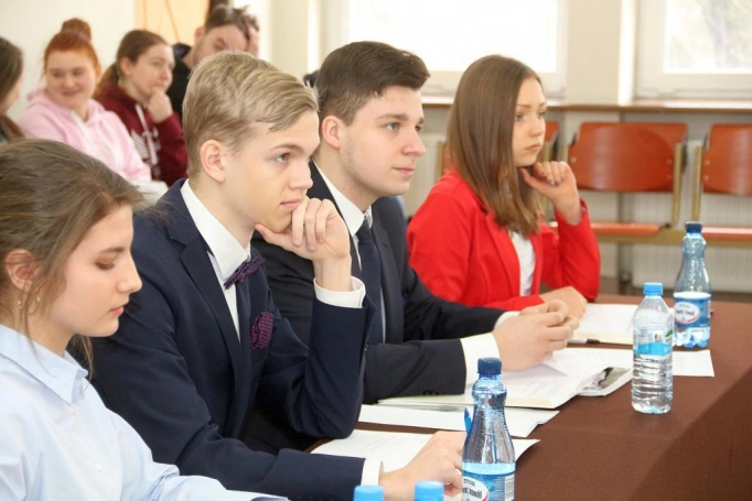 Zdjęcie nr 11 z galerii Smog, Polexit i GMO - za nami eliminacje Turnieju Debat Oksfordzkich