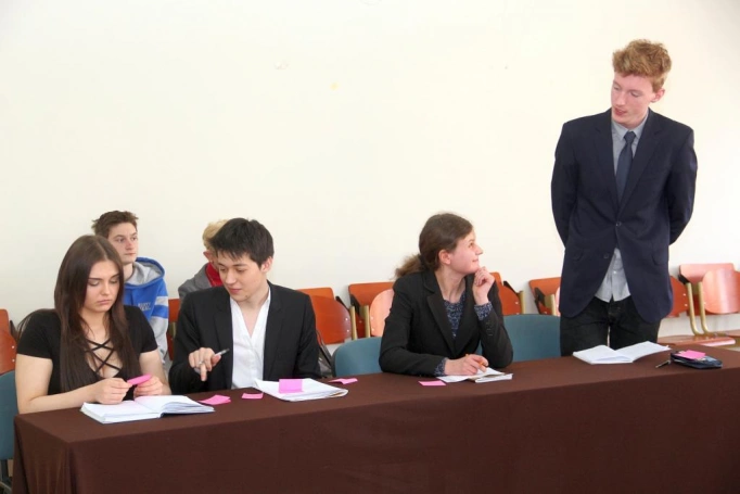 Zdjęcie nr 22 z galerii Smog, Polexit i GMO - za nami eliminacje Turnieju Debat Oksfordzkich