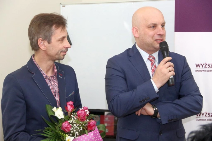 Zdjęcie nr 2 z galerii Jak osiągnąć Flow, pokaz mody i mini-targi dla pań - świętowaliśmy Dzień Kobiet w WSB