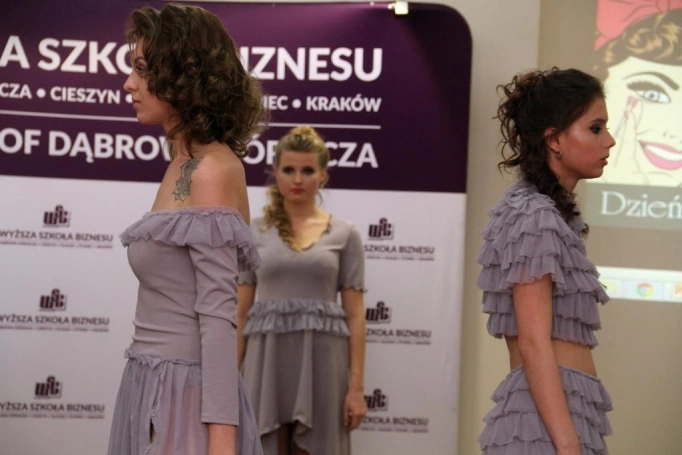 Zdjęcie nr 17 z galerii Jak osiągnąć Flow, pokaz mody i mini-targi dla pań - świętowaliśmy Dzień Kobiet w WSB