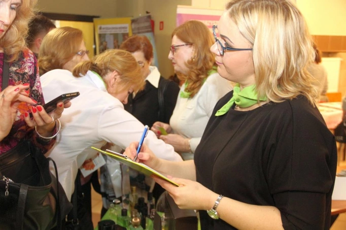 Zdjęcie nr 23 z galerii Jak osiągnąć Flow, pokaz mody i mini-targi dla pań - świętowaliśmy Dzień Kobiet w WSB