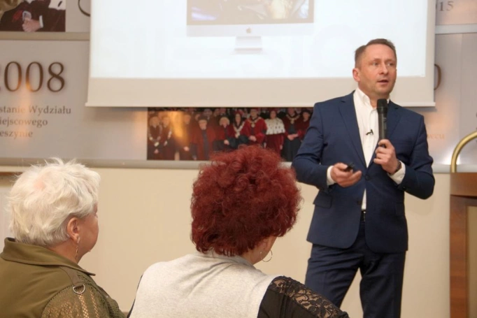 Zdjęcie nr 27 z galerii Zainaugurowaliśmy 14. Festiwal Nauki w Dąbrowie Górniczej