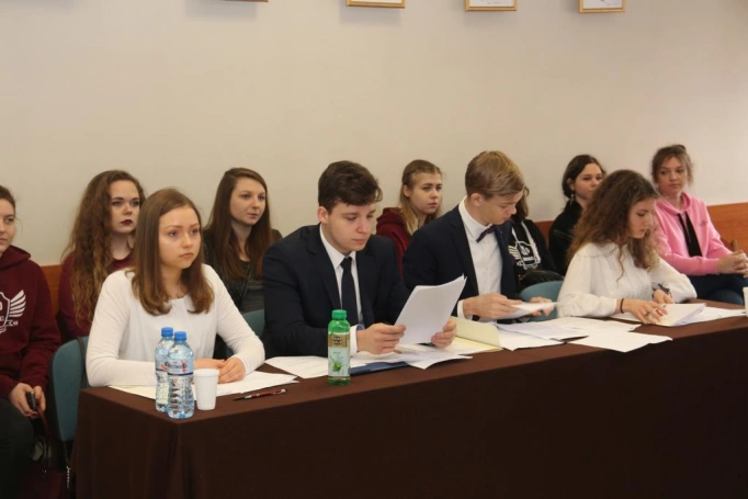 Zdjęcie nr 7 z galerii Licealiści z Olkusza mieli najlepsze argumenty