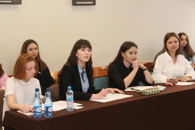 Zdjęcie nr 9 z galerii Licealiści z Olkusza mieli najlepsze argumenty