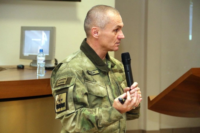 Zdjęcie nr 20 z galerii 14. Festiwal Nauki: jak zostać "specjalsem" i pilotem myśliwca, kto zamieszkuje w naszym ciele i jak dążyć do szczęścia?