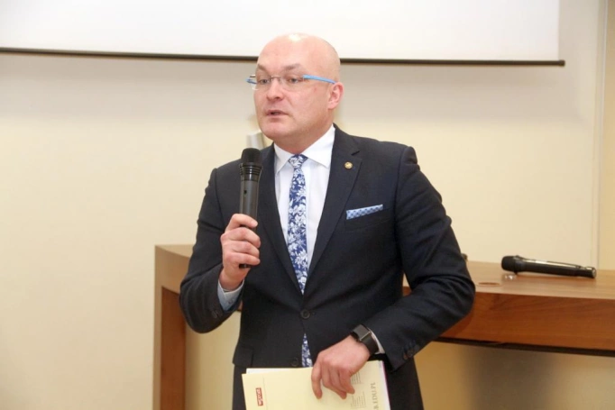 Zdjęcie nr 33 z galerii 14. Festiwal Nauki: jak zostać "specjalsem" i pilotem myśliwca, kto zamieszkuje w naszym ciele i jak dążyć do szczęścia?