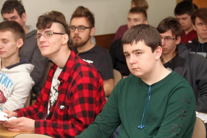 Zdjęcie nr 12 z galerii 14. Festiwal Nauki: zapomniane słowa, sprzęty tajnych agentów i ciężarówka przyszłości