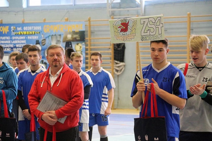 Zdjęcie nr 6 z galerii Młodzi kolejarze z Sosnowca Mistrzami Polski w futsalu