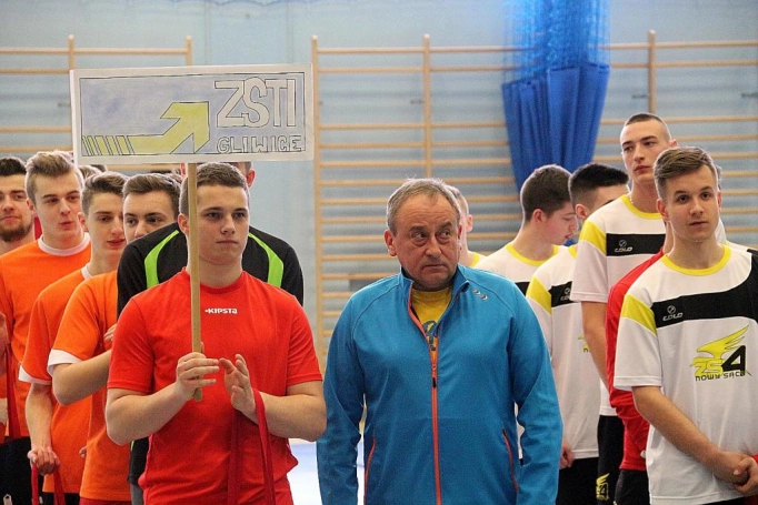 Zdjęcie nr 7 z galerii Młodzi kolejarze z Sosnowca Mistrzami Polski w futsalu