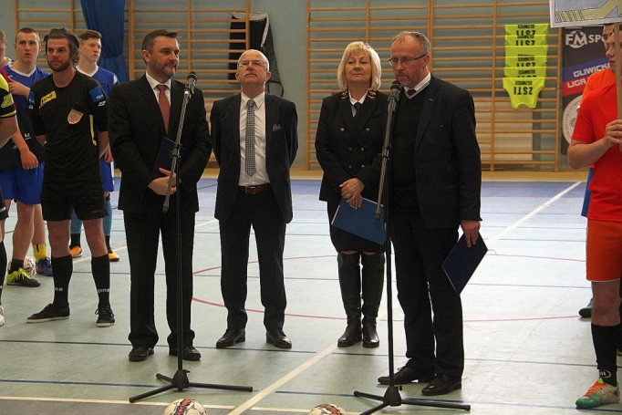 Zdjęcie nr 10 z galerii Młodzi kolejarze z Sosnowca Mistrzami Polski w futsalu