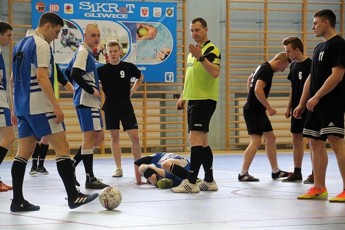 Zdjęcie nr 16 z galerii Młodzi kolejarze z Sosnowca Mistrzami Polski w futsalu