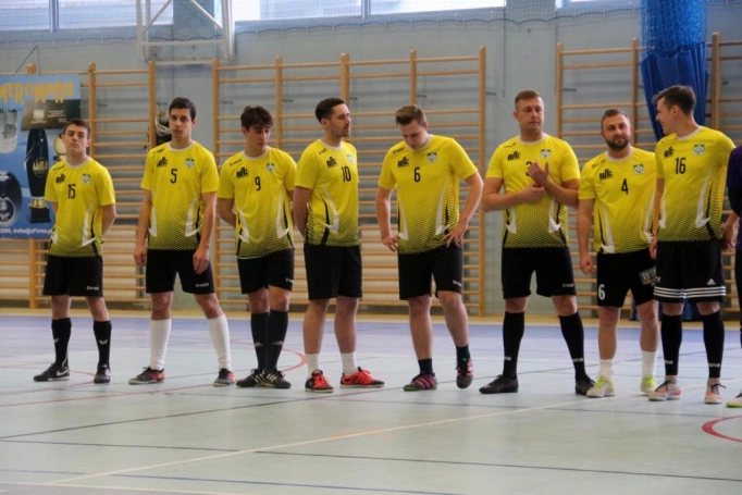 Zdjęcie nr 18 z galerii Młodzi kolejarze z Sosnowca Mistrzami Polski w futsalu