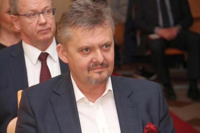 Zdjęcie nr 5 z galerii Absolwenci oświatowych studiów podyplomowych odebrali dyplomy i wyróżnienia