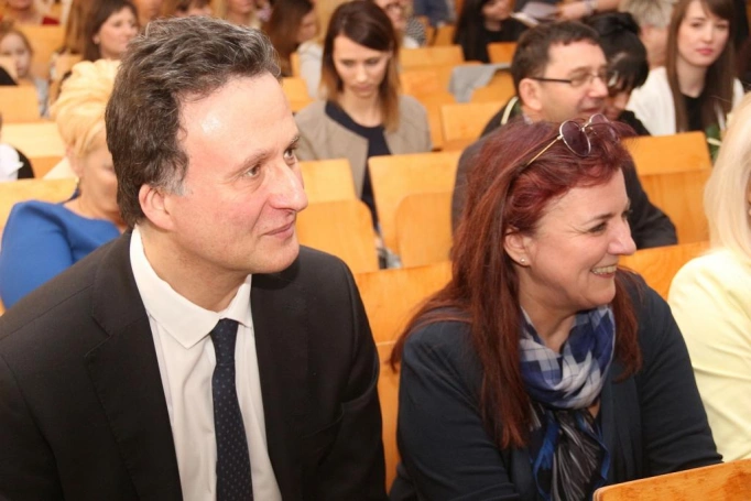 Zdjęcie nr 28 z galerii Absolwenci oświatowych studiów podyplomowych odebrali dyplomy i wyróżnienia