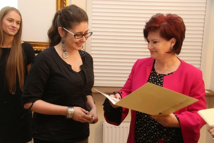 Zdjęcie nr 52 z galerii Absolwenci oświatowych studiów podyplomowych odebrali dyplomy i wyróżnienia