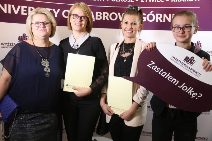 Zdjęcie nr 59 z galerii Absolwenci oświatowych studiów podyplomowych odebrali dyplomy i wyróżnienia