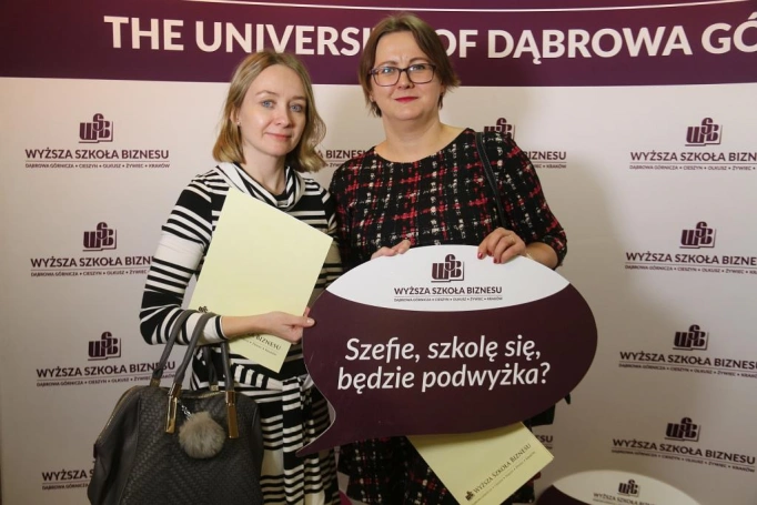 Zdjęcie nr 64 z galerii Absolwenci oświatowych studiów podyplomowych odebrali dyplomy i wyróżnienia