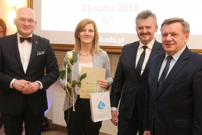 Zdjęcie nr 19 z galerii Gala Akademicka dla absolwentów biznesowych studiów podyplomowych