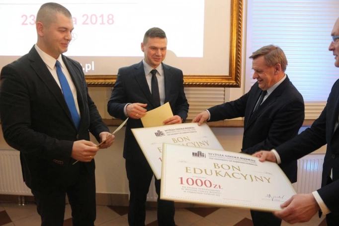 Zdjęcie nr 22 z galerii Gala Akademicka dla absolwentów biznesowych studiów podyplomowych
