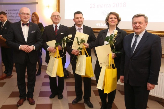 Zdjęcie nr 29 z galerii Gala Akademicka dla absolwentów biznesowych studiów podyplomowych