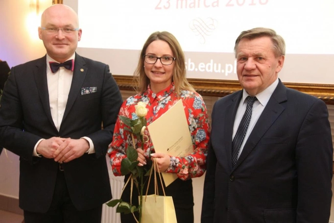 Zdjęcie nr 31 z galerii Gala Akademicka dla absolwentów biznesowych studiów podyplomowych