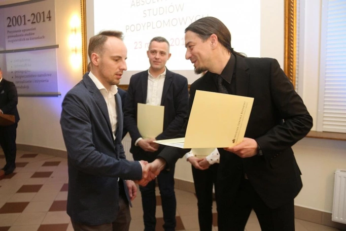 Zdjęcie nr 32 z galerii Gala Akademicka dla absolwentów biznesowych studiów podyplomowych