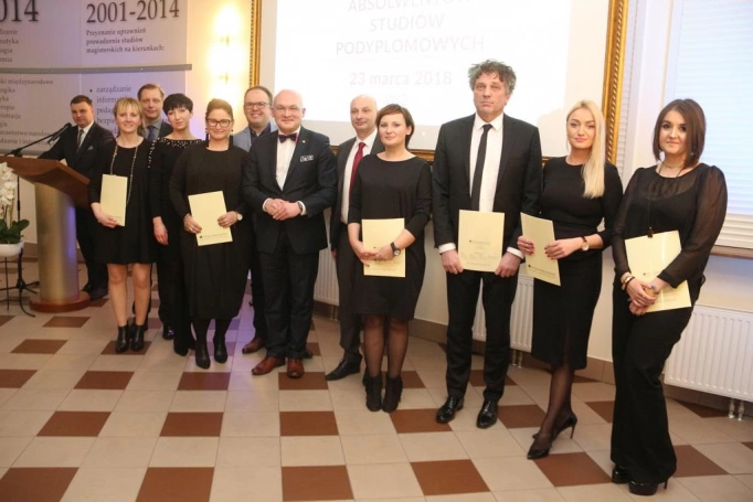 Zdjęcie nr 57 z galerii Gala Akademicka dla absolwentów biznesowych studiów podyplomowych