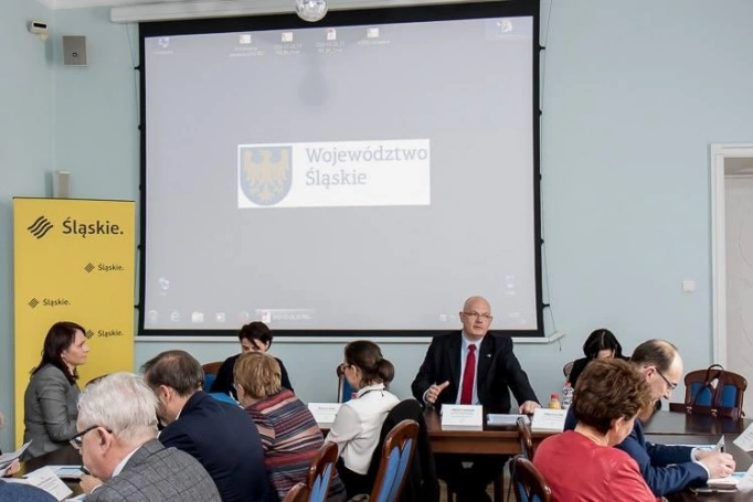 Zdjęcie nr 3 z galerii JM Rektor WSB powołana do Komitetu Sterującego Regionalnej Strategii Innowacji Województwa Śląskiego