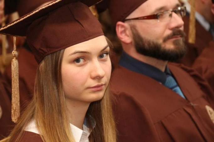 Zdjęcie nr 26 z galerii Absolwenci studiów w WSB odebrali dyplomy